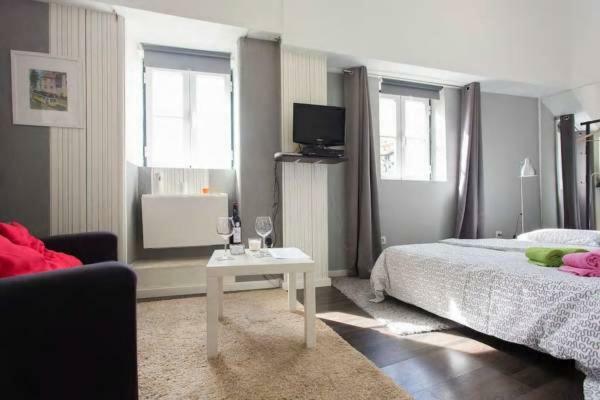 House Mouraria Appartement *